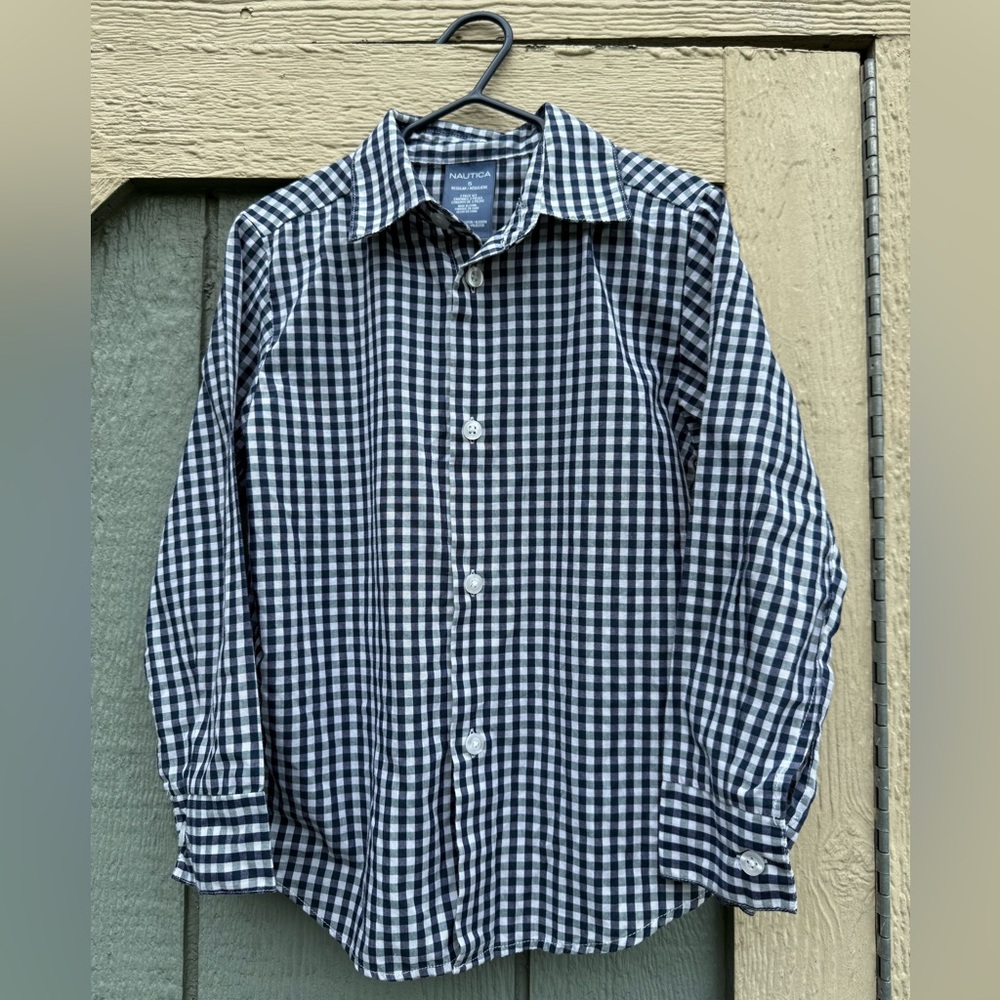 Nautica Black and White Checkered Shirt boys size 5